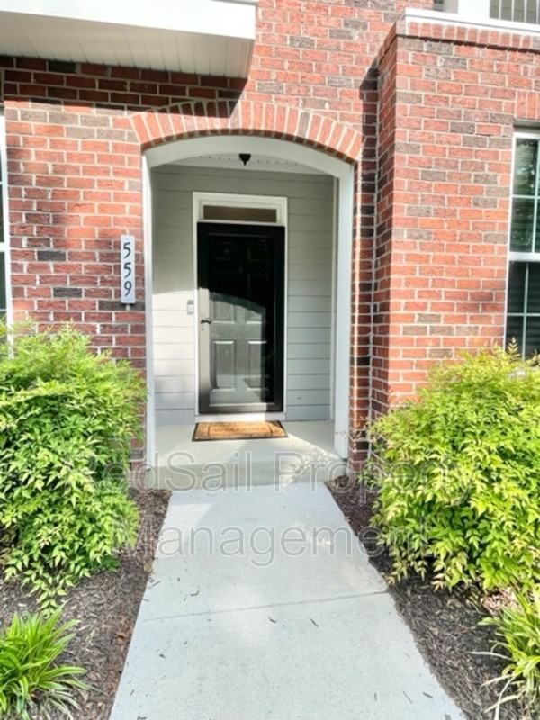 559 Red Hill Rd - Photo 2 of 15
