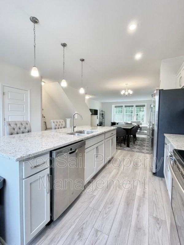 559 Red Hill Rd - Photo 7 of 15