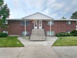 featured image of 2134 Saint Clair Rd