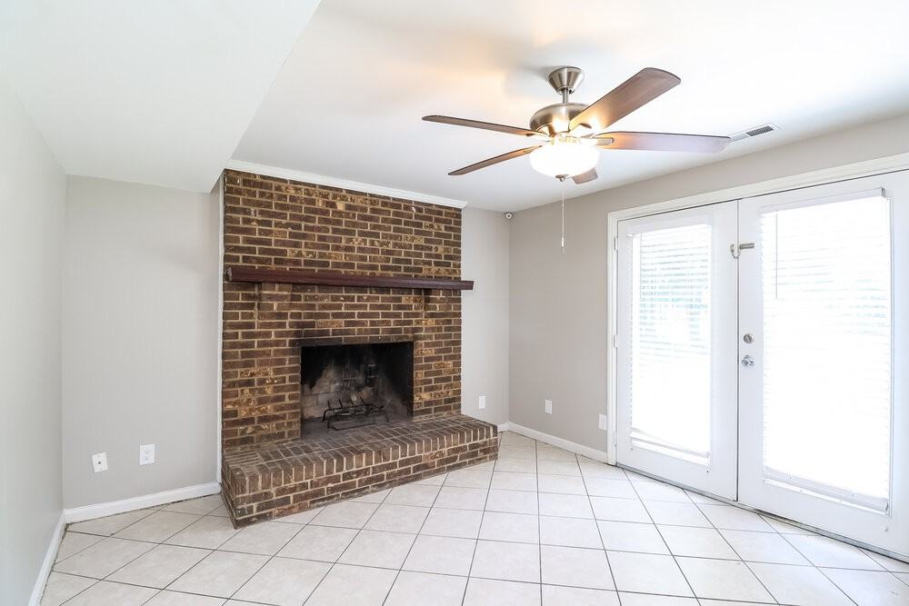 3204 Old House Cir - Photo 5 of 17