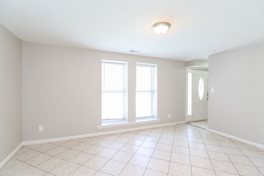 3204 Old House Cir - Photo 6 of 17