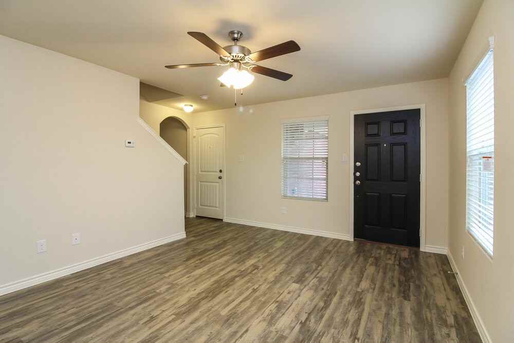 12834 Kyla Jean Ct - Photo 2 of 15