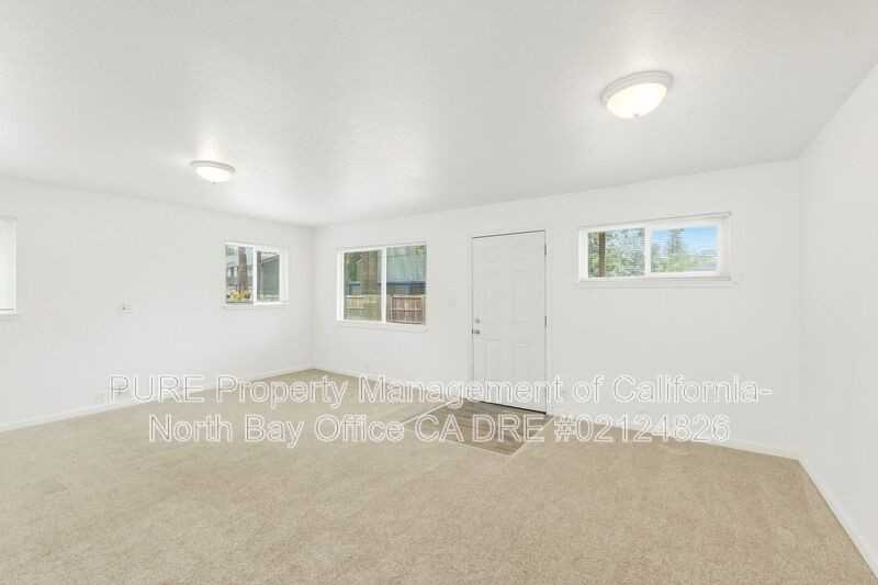 781 Dutton Ave - Photo 3 of 24