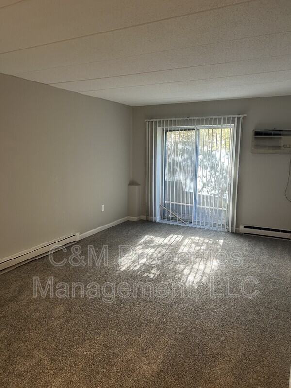 3553 Handman Ave #201 - Photo 3 of 6