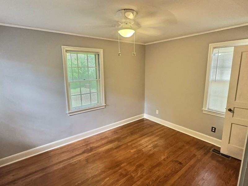 3766 Friar Tuck Rd - Photo 6 of 18