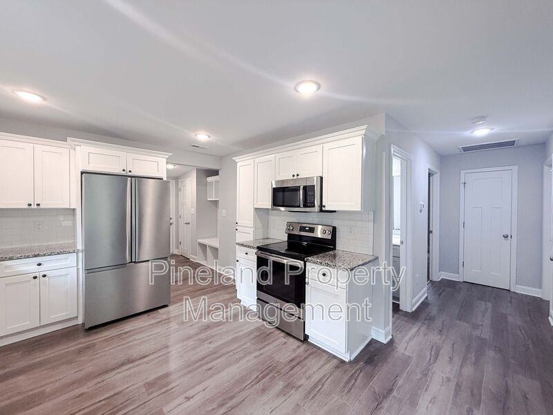 668 Mckenzie Rd - Photo 5 of 20