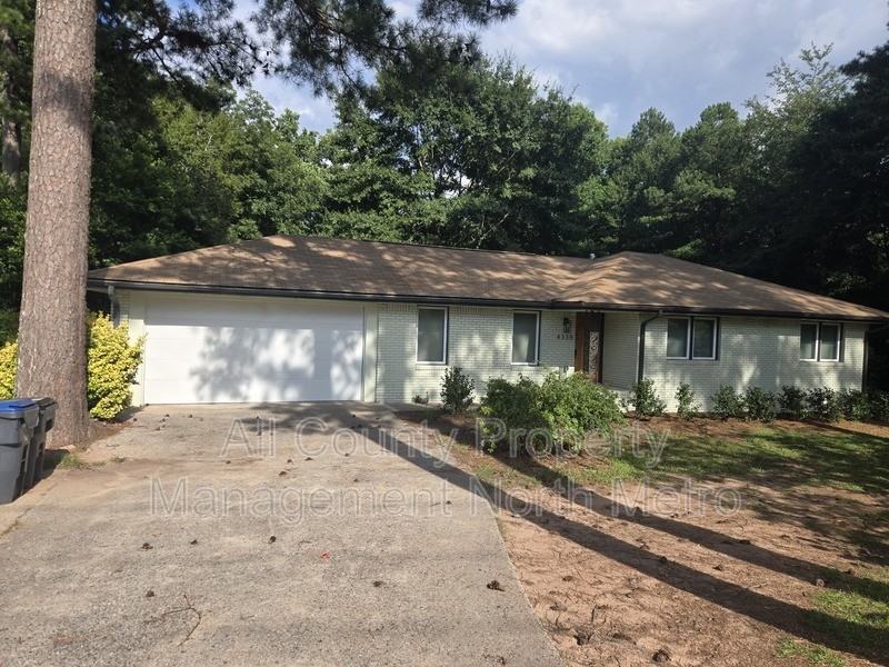 4335 King Springs Rd Se - Photo 2 of 24