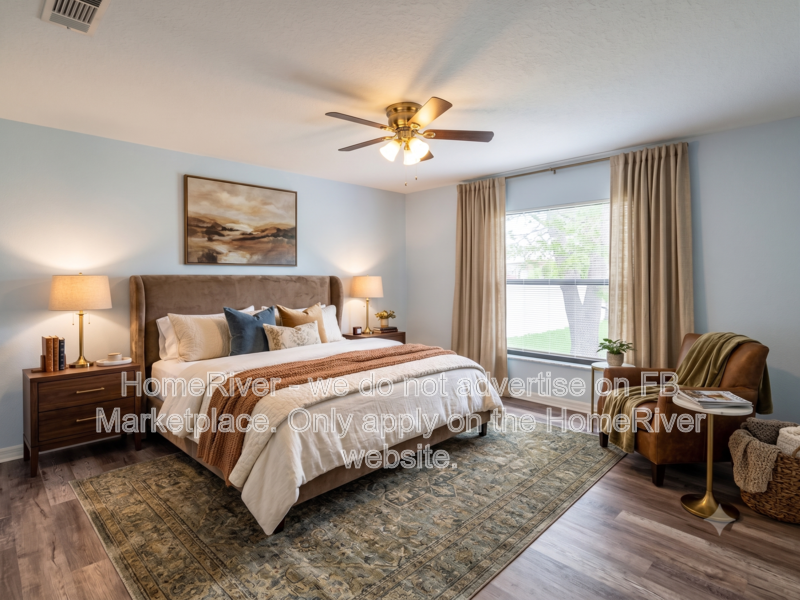 544 Flamingo Dr - Photo 4 of 21