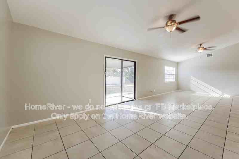1720 Sw 3rd Pl - Photo 7 of 21