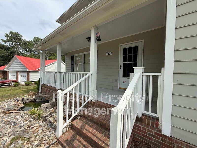 7179 Mazarron Dr - Photo 4 of 38