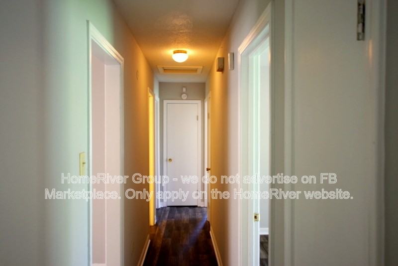 3141 Curzon Ave - Photo 4 of 15