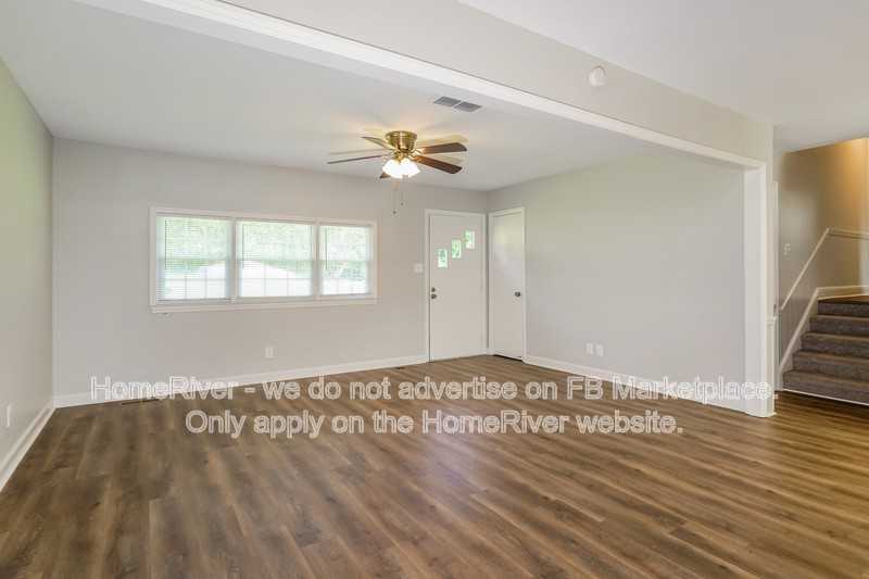 1603 W Mountain St - Photo 2 of 20