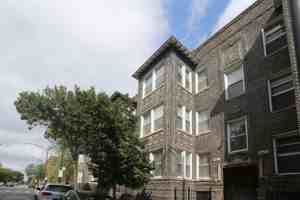 featured image of 1258 W Montrose Ave #1
