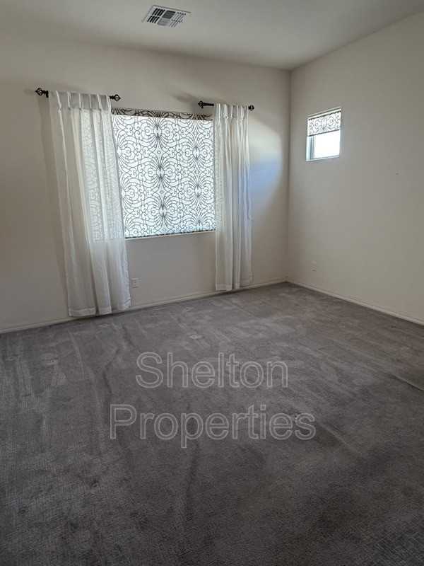 20516 W Legend Trl - Photo 4 of 8