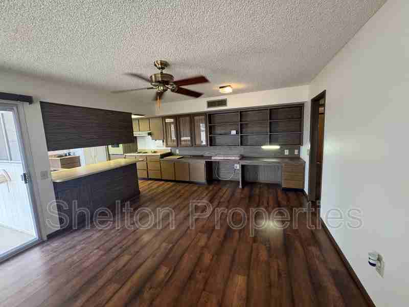 12503 W Rampart Dr - Photo 6 of 17