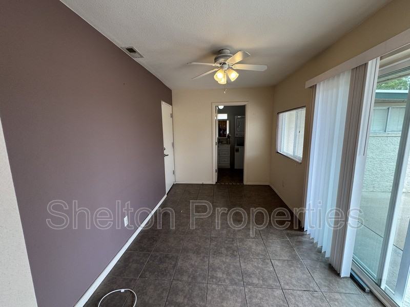 11005 W Alabama Ave - Photo 4 of 5