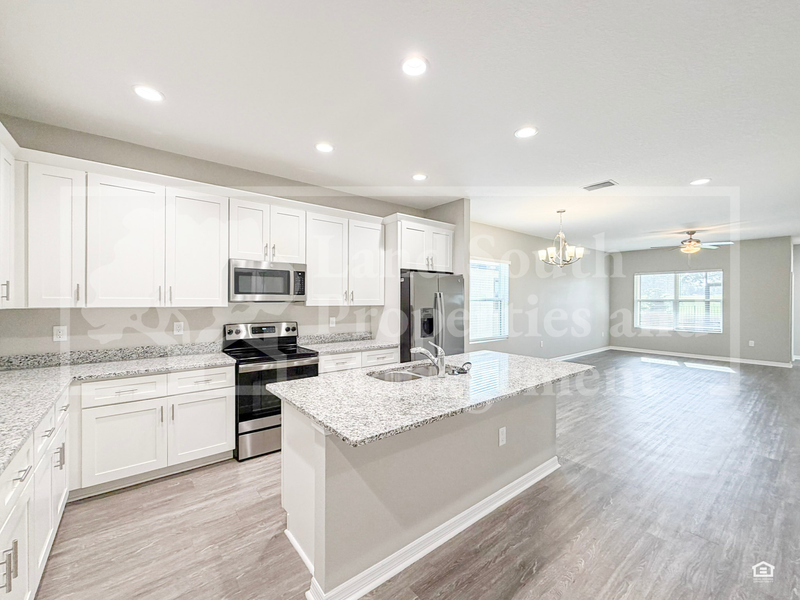 3376 Cup Dr - Photo 3 of 23