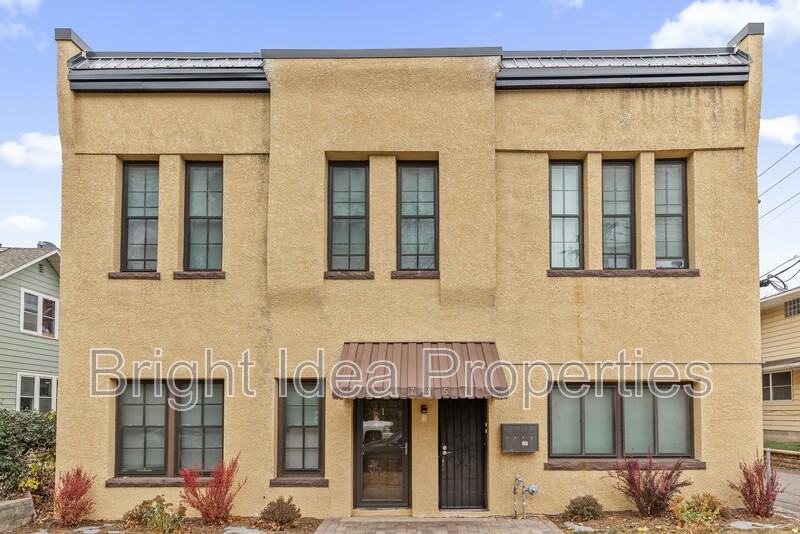 745 Margaret St