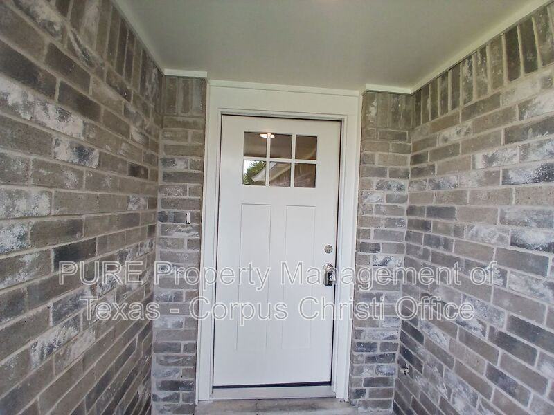 2725 Allencrest Dr - Photo 2 of 42
