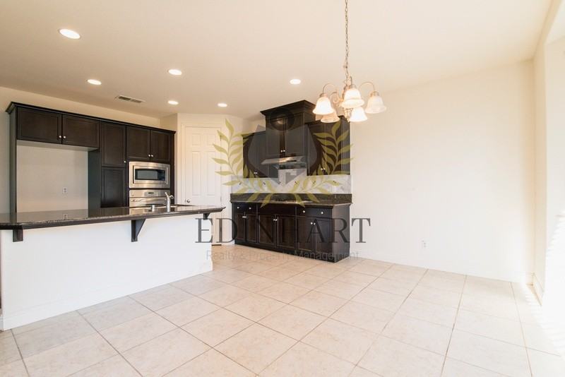 3952 Serena Ave - Photo 3 of 30