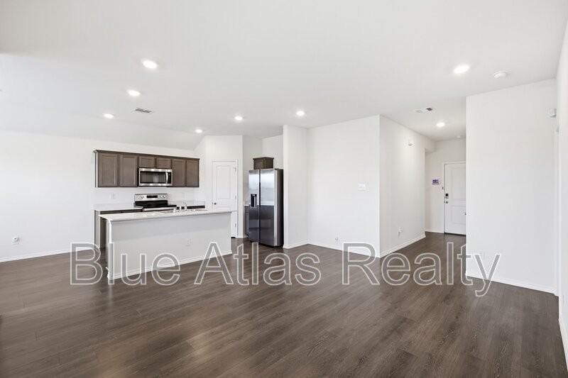 503 Cistern Way - Photo 7 of 23