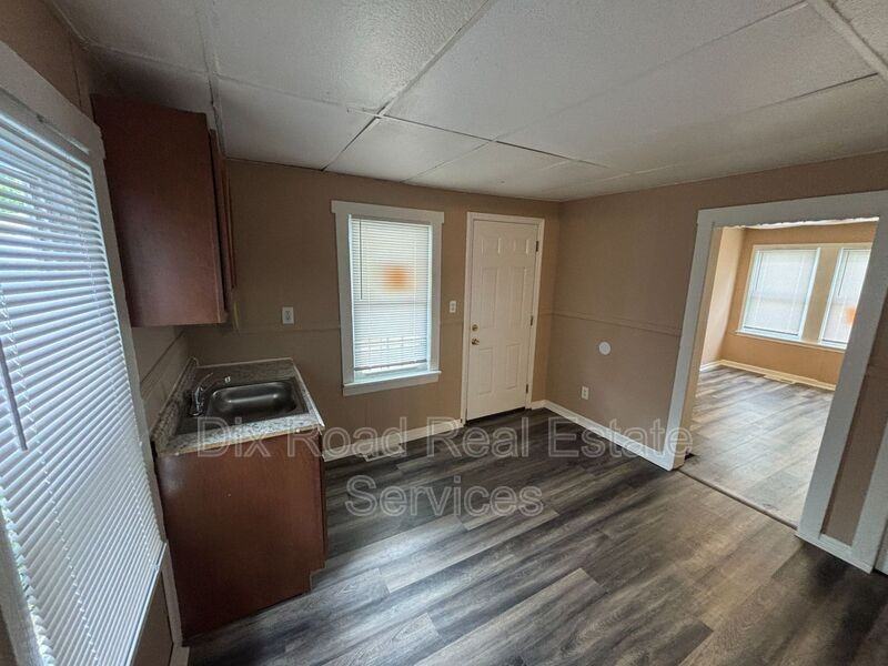 1855 See Ave - Photo 4 of 15