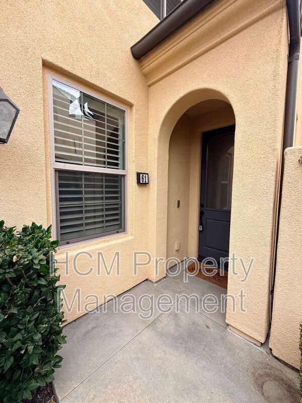61 Tallowood - Photo 2 of 24