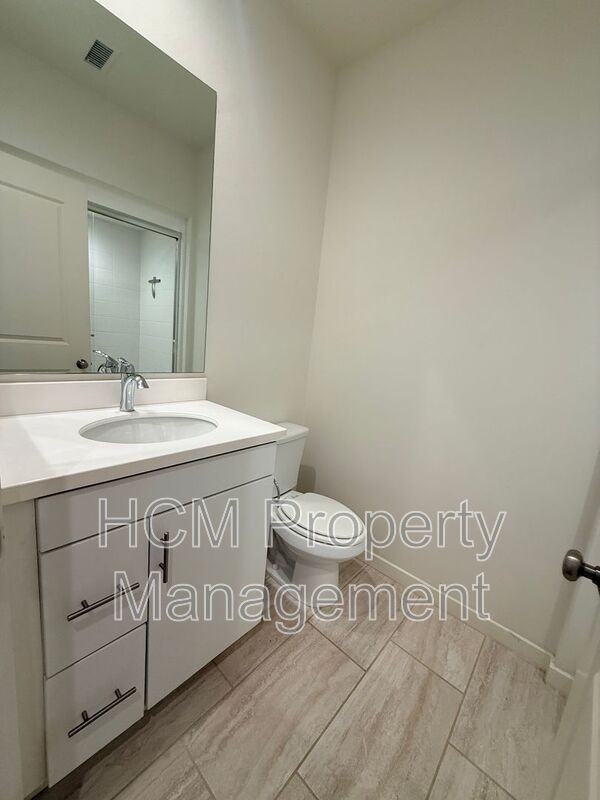 61 Tallowood - Photo 5 of 24