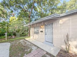 featured image of 929 Lexington St