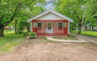 featured image of 1006 Junia Ave
