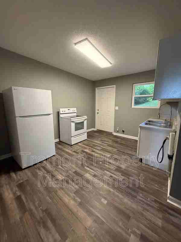 4607 Highland Ave - Photo 5 of 6