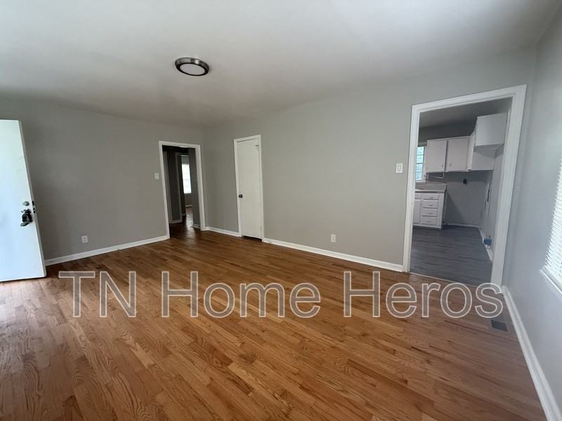 2810 Cecil Ave - Photo 2 of 10