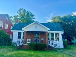 featured image of 1704 Church St