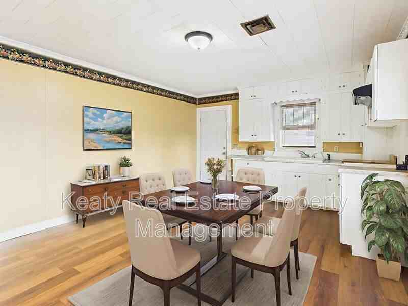 413 Dorothy St - Photo 5 of 21
