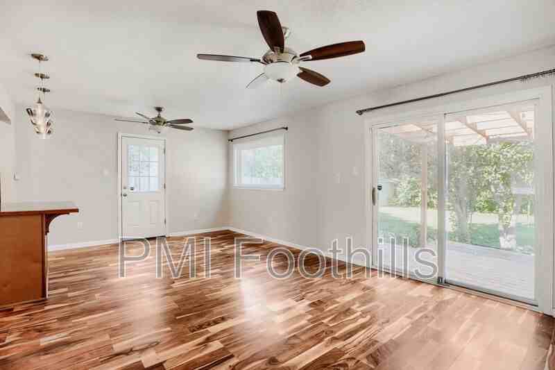 2949 S Dexter Way - Photo 5 of 17