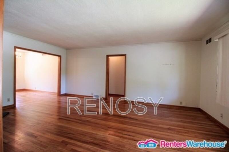 417 44th St - Photo 2 of 20