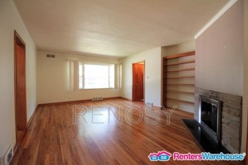 417 44th St - Photo 3 of 20