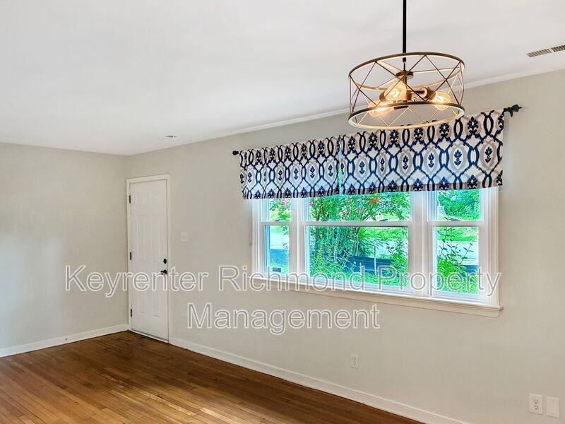 5112 Bethlehem Rd - Photo 4 of 17