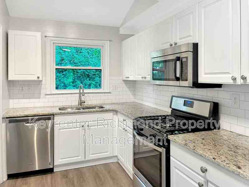 5112 Bethlehem Rd - Photo 5 of 17