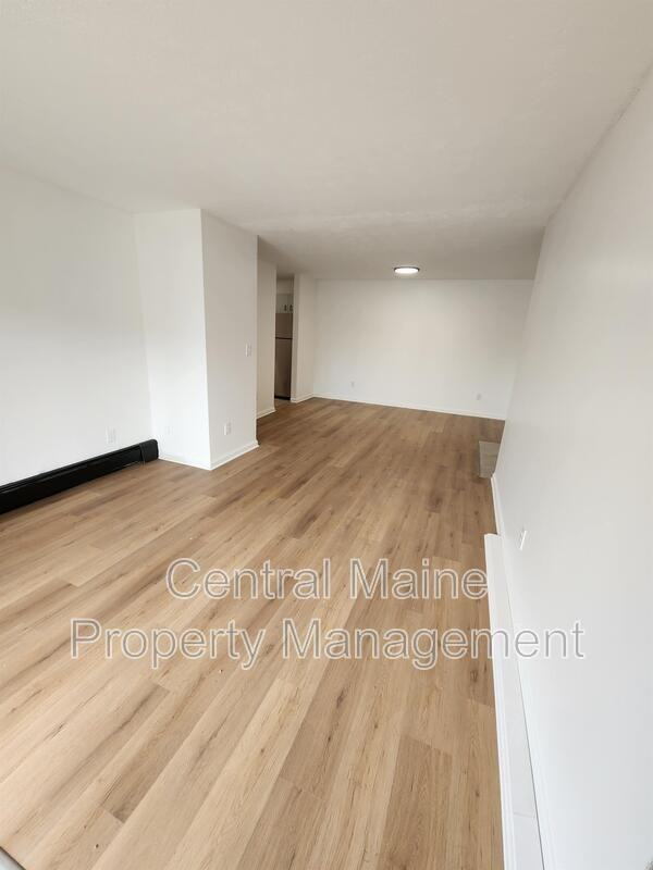 39 Northern Avenue Hts - Photo 3 of 12