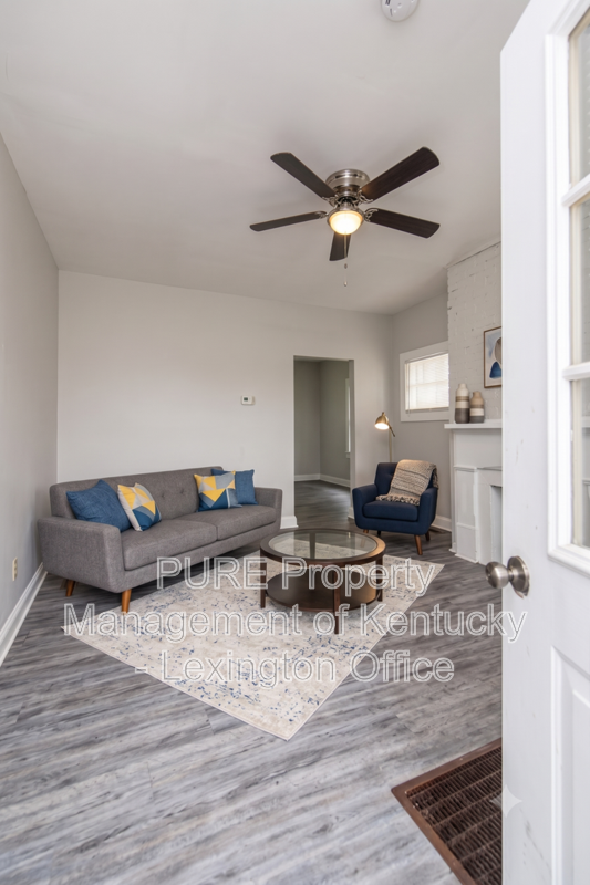 3 Dogwood Ln - Photo 2 of 18
