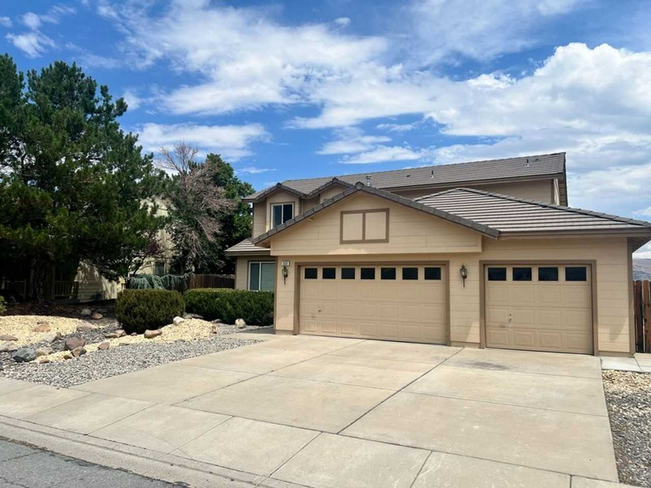 3680 Reno Rental Finders - 3680 Bozeman Dr. Reno, NV 89511 - Photo 3 of 19