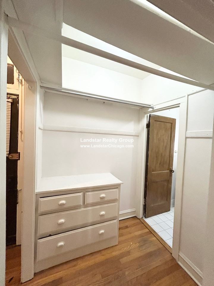 828 S Austin Blvd #1K - Photo 4 of 13