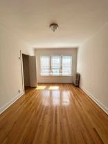 826 S Austin Blvd #2N - Photo 1 of 1