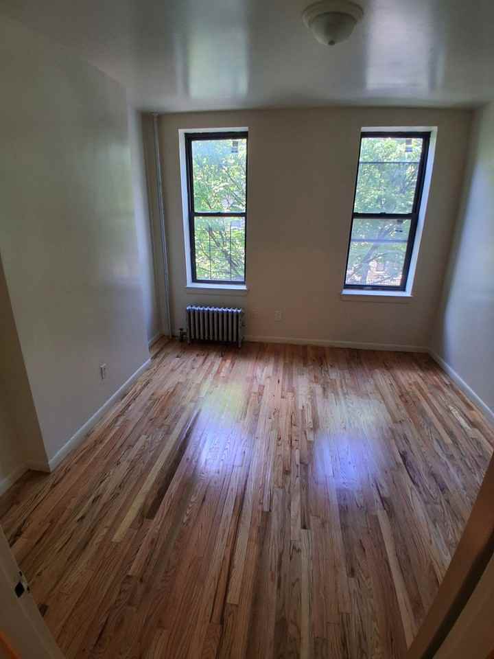 752 MacDonough Street - Photo 3 of 4