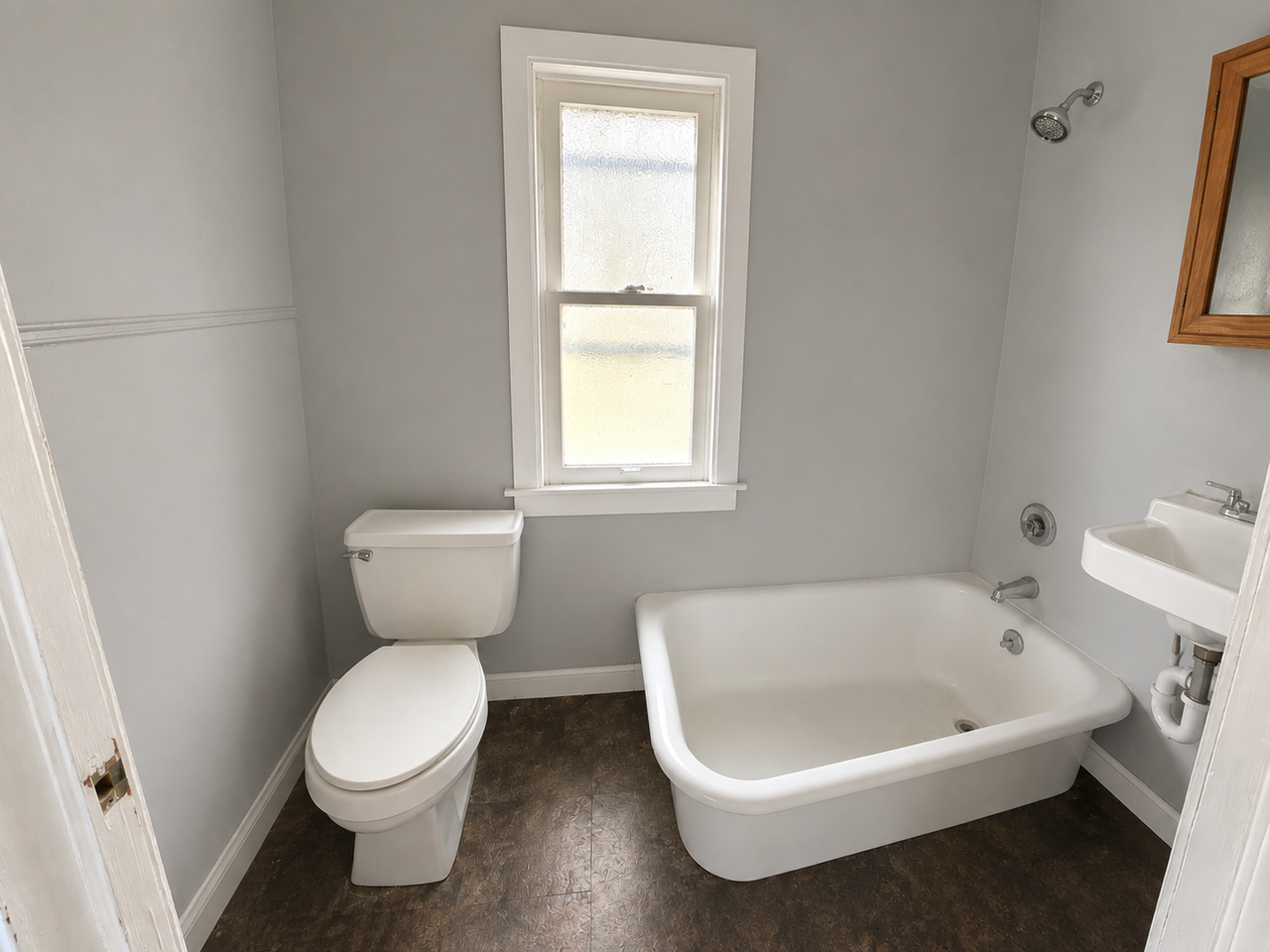 2827 Glendora Ave - Photo 2 of 8