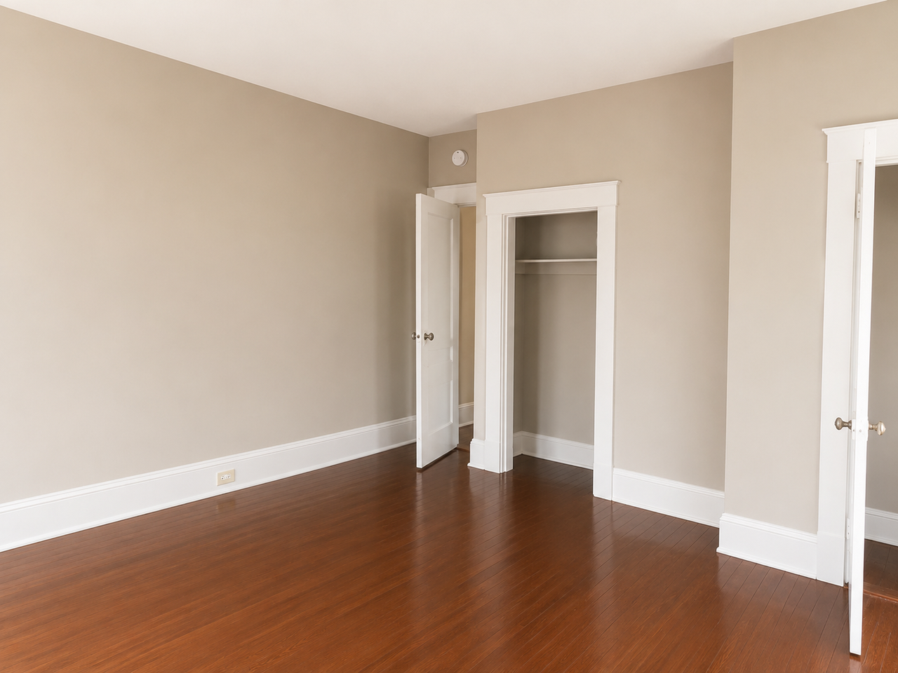 2827 Glendora Ave - Photo 6 of 8