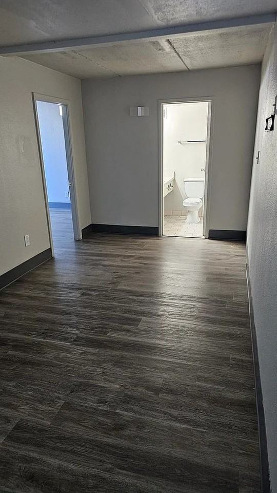 2420 W Thomas Rd #226 - Photo 6 of 9