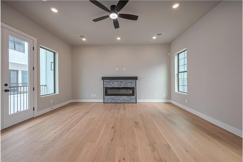 1222 W 24th St #D - Photo 2 of 50