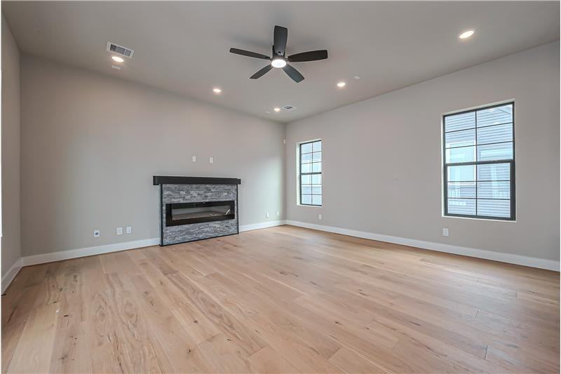 1222 W 24th St #D - Photo 3 of 50